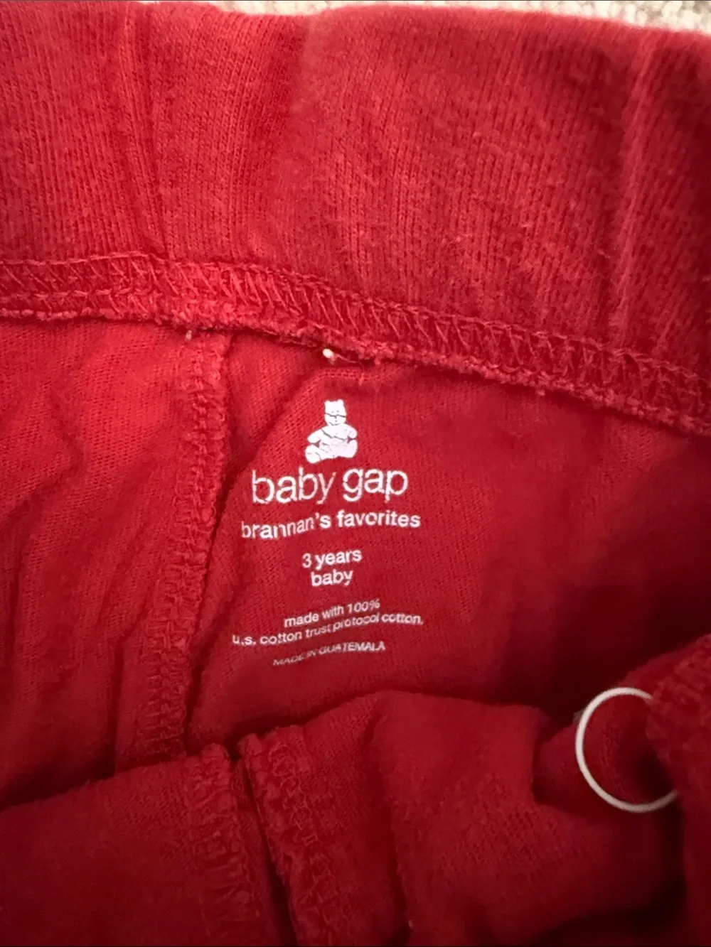GAP 3T RED HOLIDAY joggers 🎄